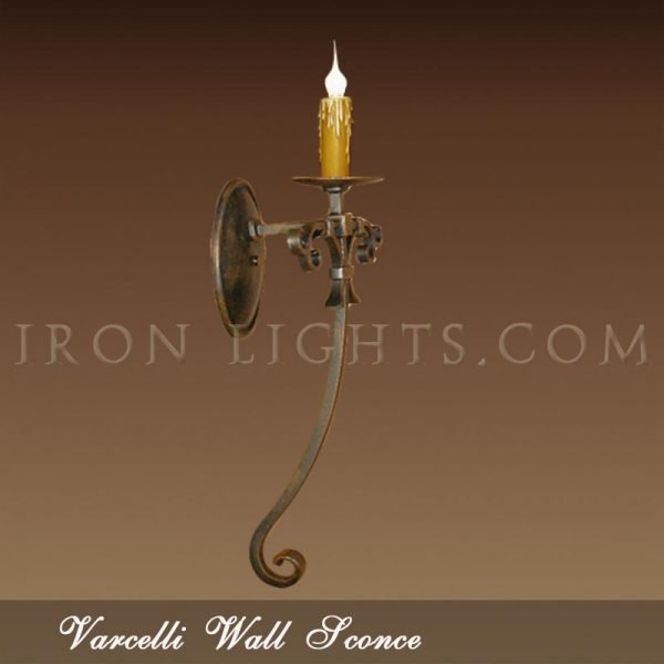 Varcelli indoor sconce